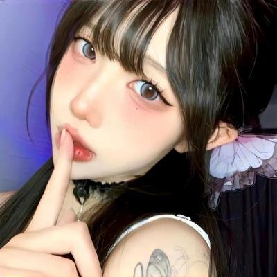 红。白。蓝